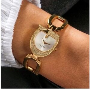 Guess Goldtone G Link Bracelet Watch Crystal G-Shaped Case Adjustable Links NWOT